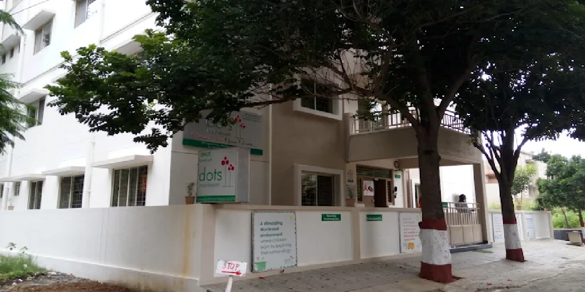 Dots Montessori Tropical Paradise