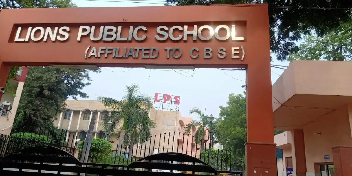 Lions Public School