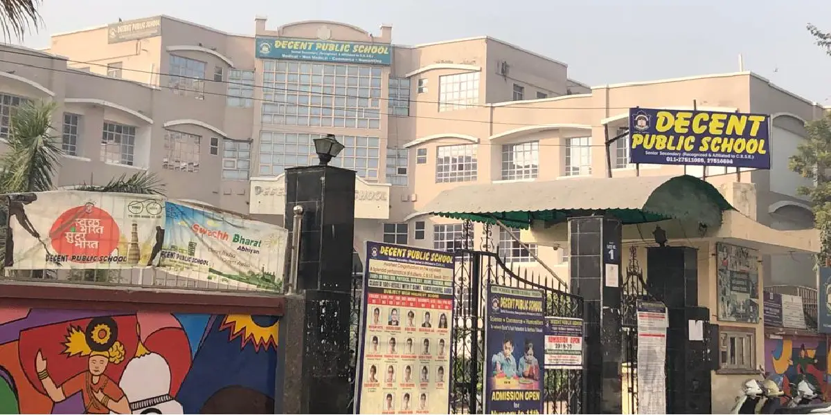 Decent Public School