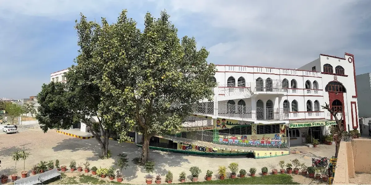 Paramhans Public School