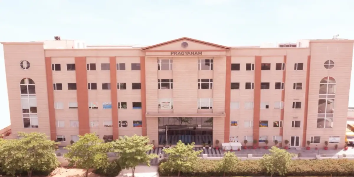 Pragyanam School