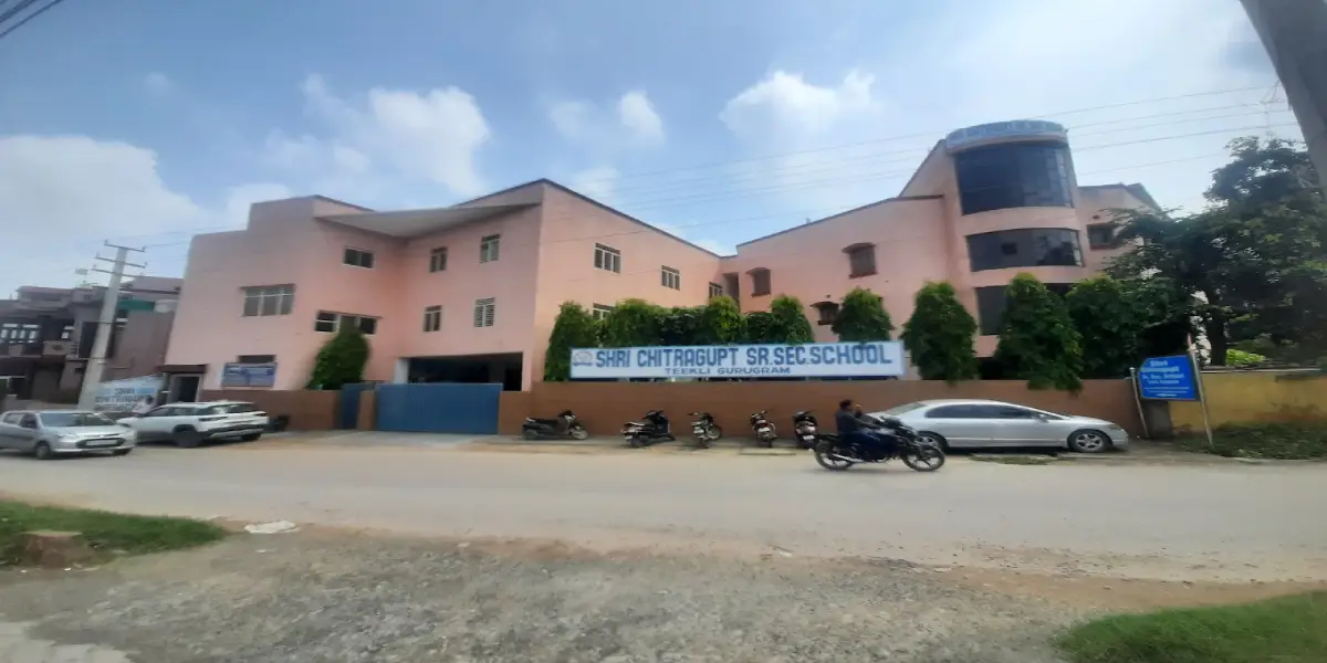 Shri Chitragupt Sr. Sec. School