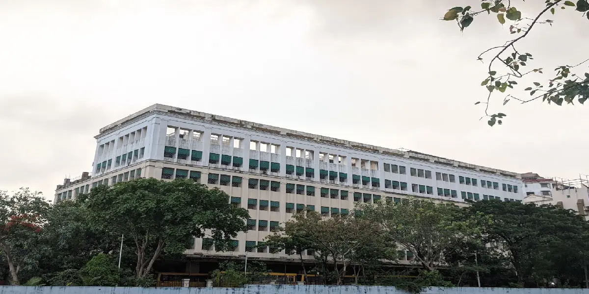 Rustomjee Cambridge International School & Junior College