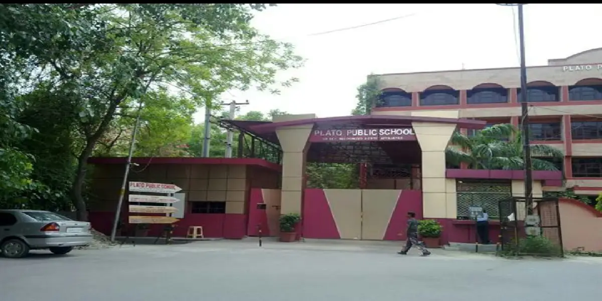 Plato Public School