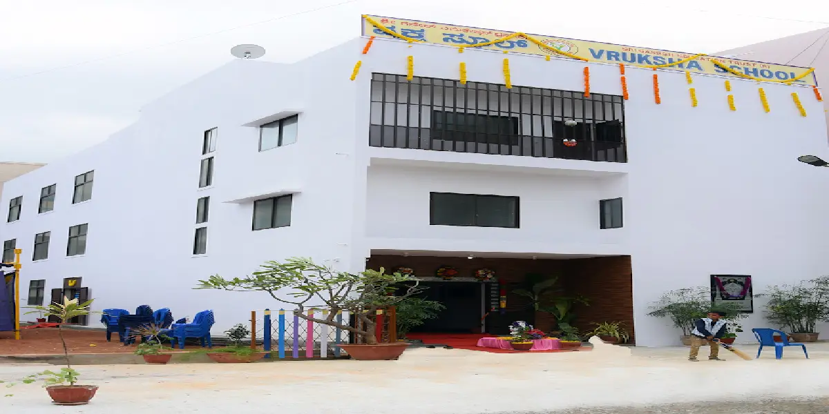 Vruksha School