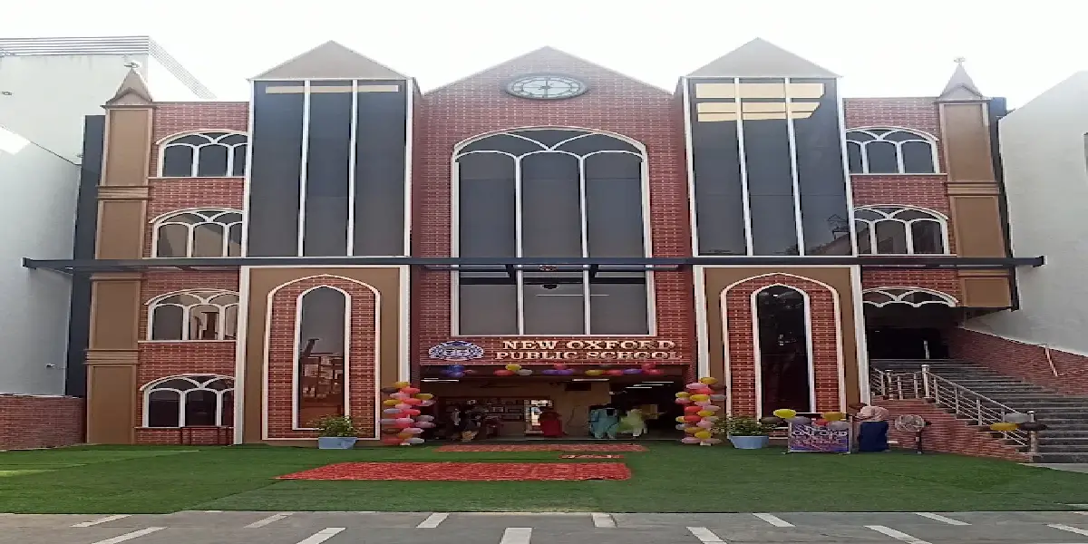 New Oxford Public School