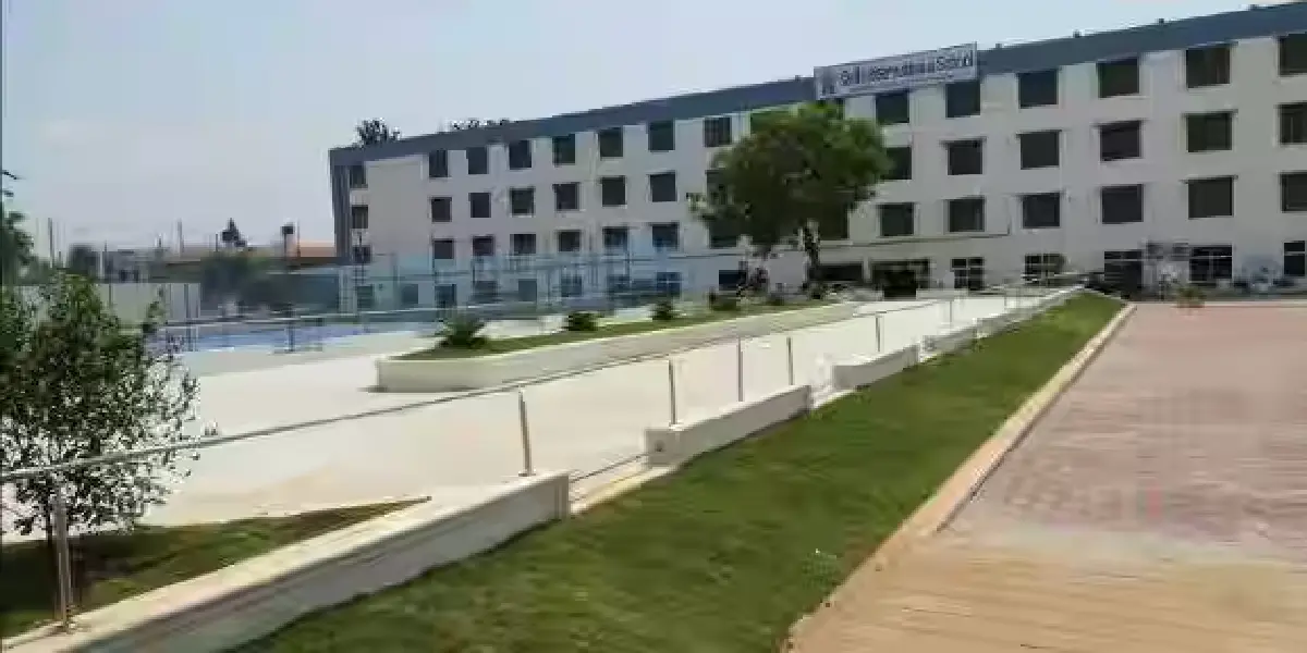 Delhi School