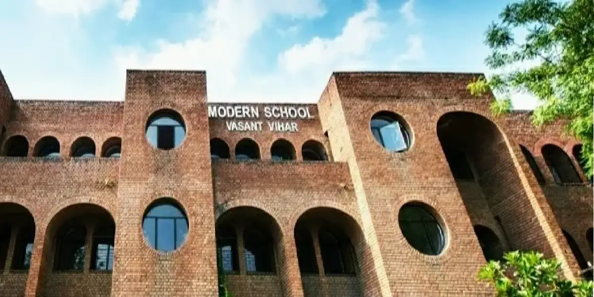 Modern School