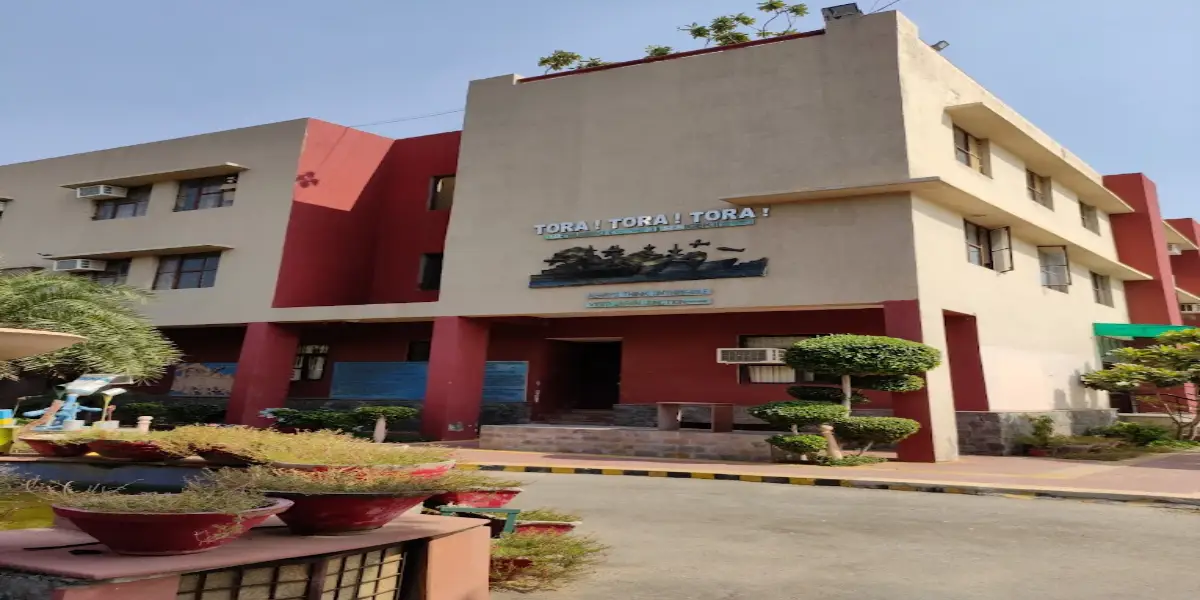 Pathfinder Global School