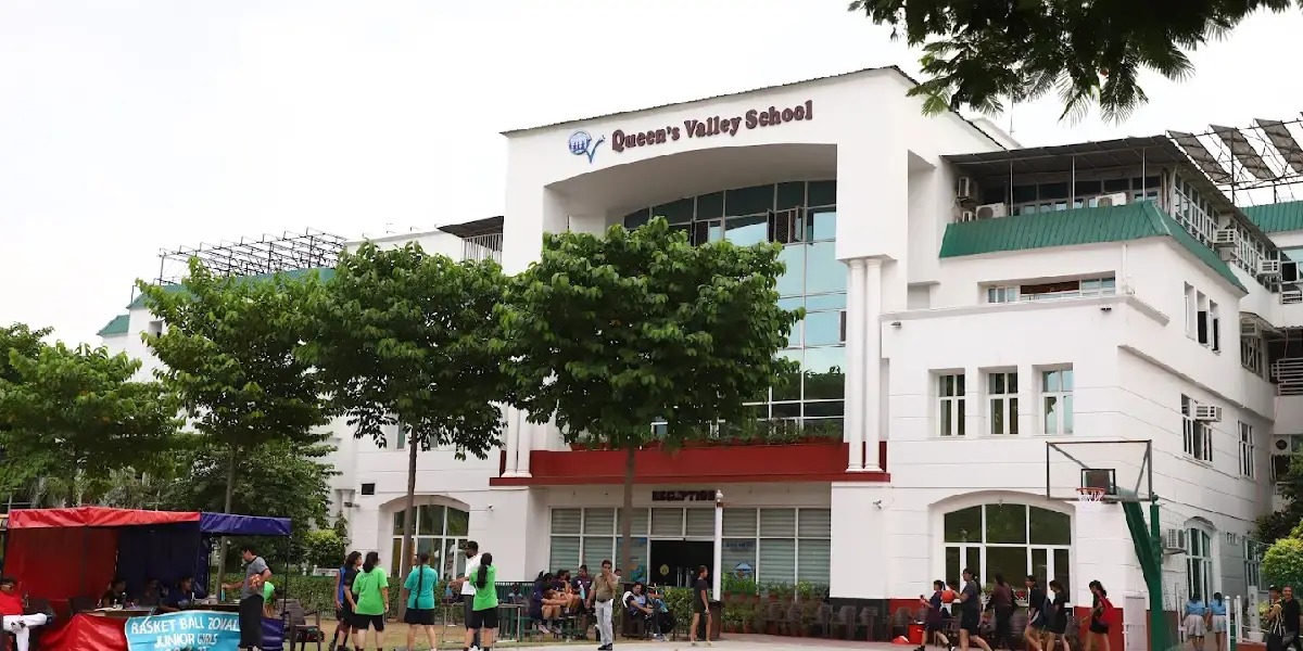 Queen's Valley School