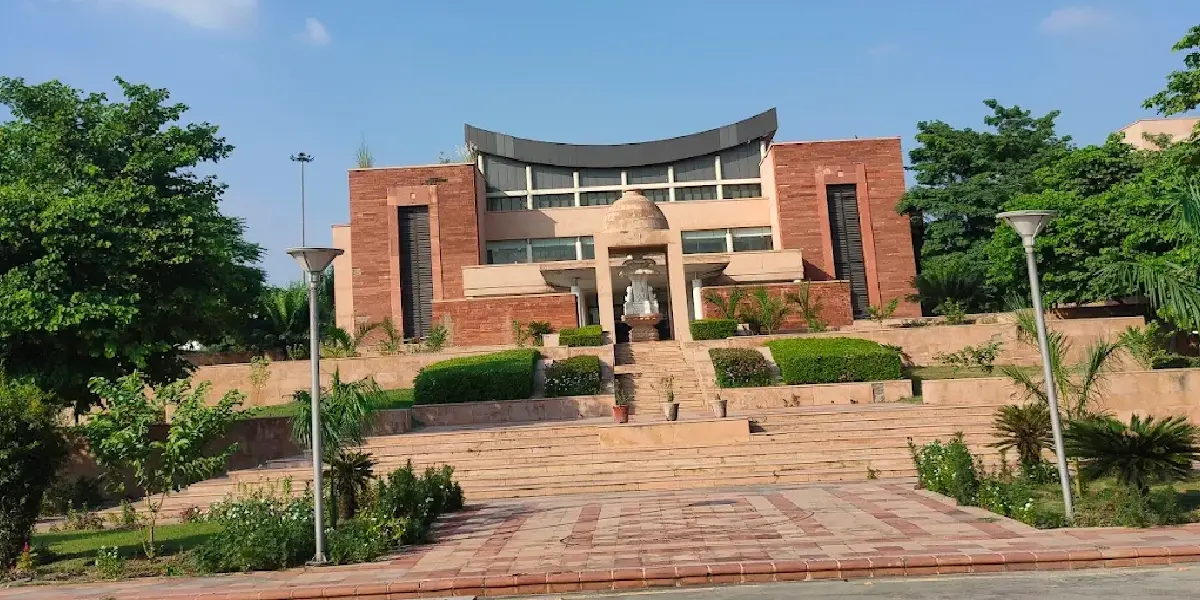 Mahamaya Balika Inter College