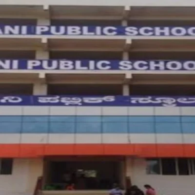  Logo of Janani English School