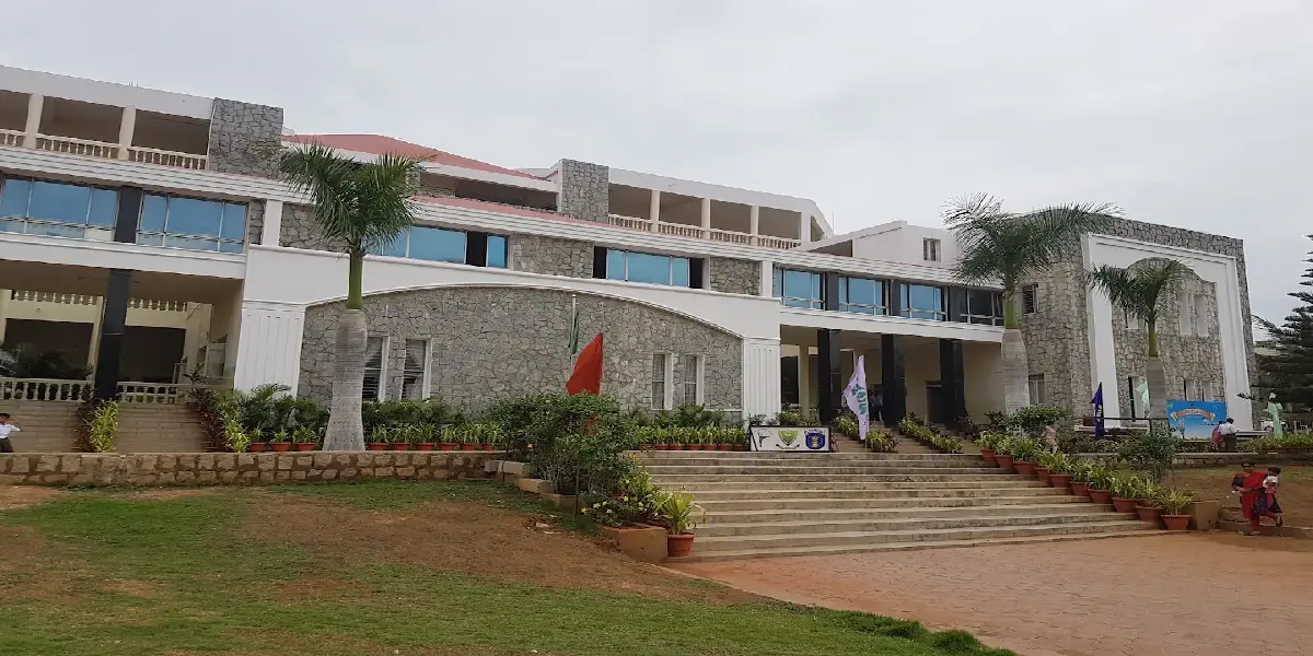 Nasr Boys School